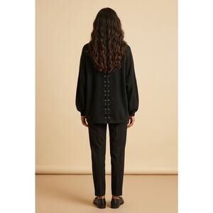 Tea & Rose Black Lace Up Back Oversized Knit Sweater M/L